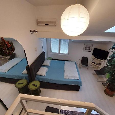 Sweet Apartments Or Rooms Nis Exterior photo