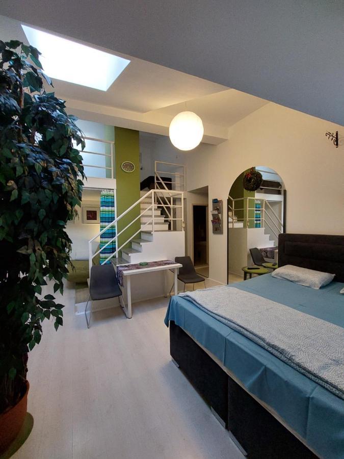 Sweet Apartments Or Rooms Nis Exterior photo