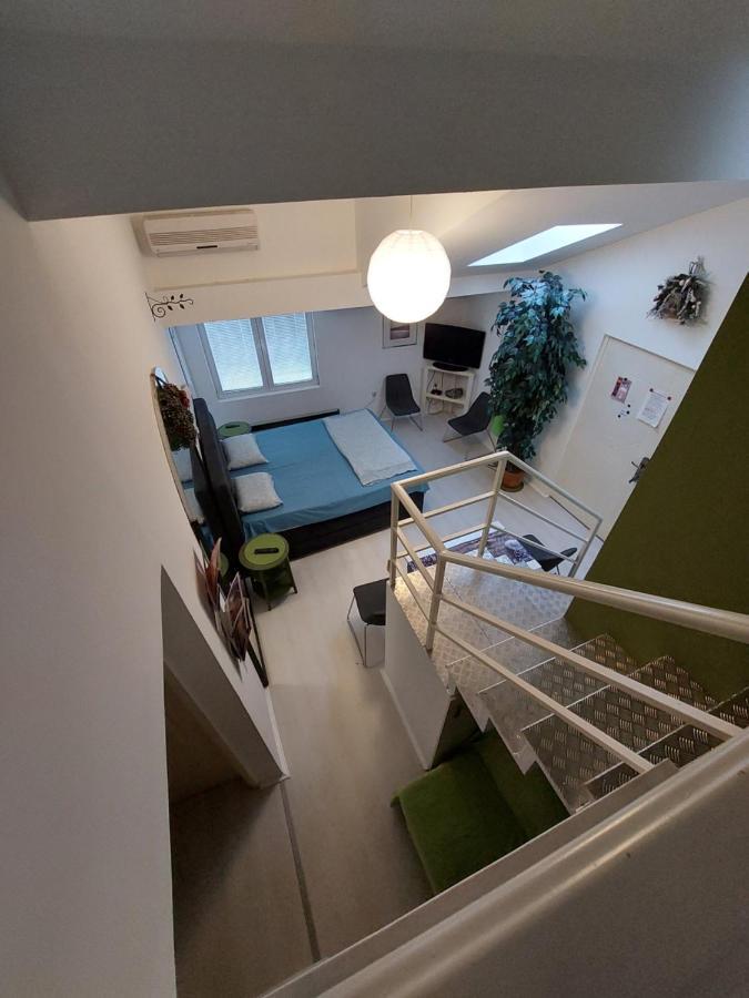 Sweet Apartments Or Rooms Nis Exterior photo